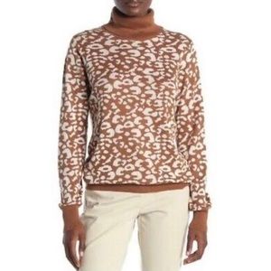 14th & Union Cheetah Sweater